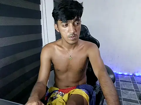 spicy_rowycam - Spicy_RowyCam's free webcam - UK Sex Cams