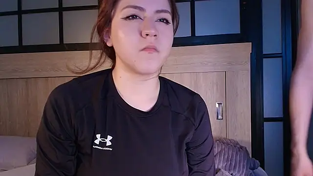 Daphne_and_Roger_ webcam