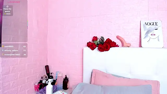 Celeste_Rox webcam