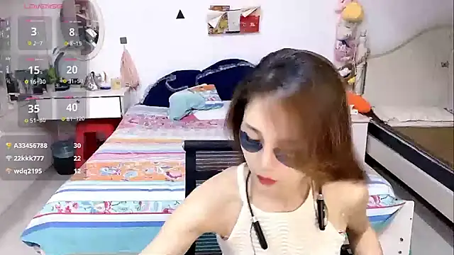 miaomiao-99 webcam