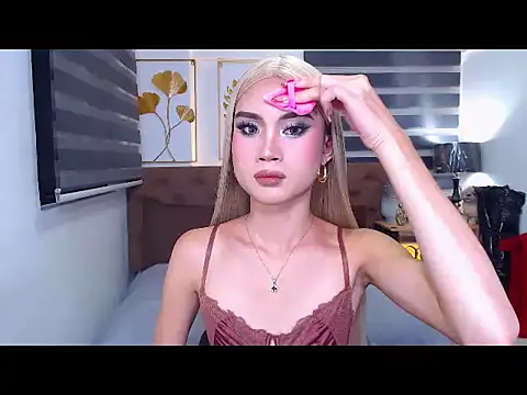 JuicyCockThea webcam
