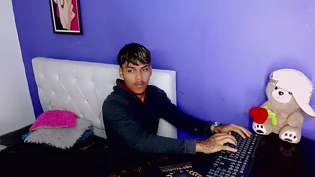 Angel_foxc13
