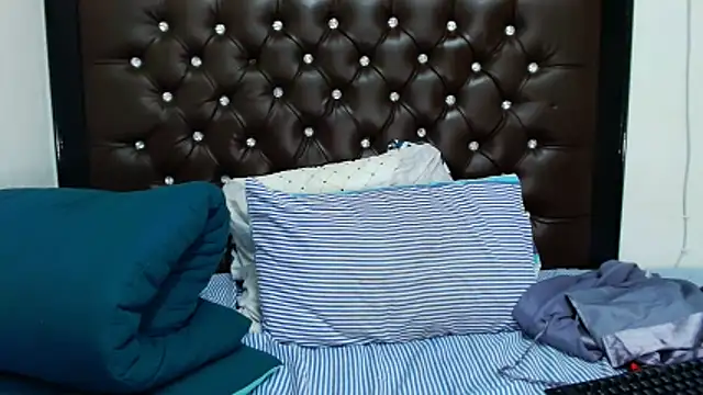 Thickleex22 webcam