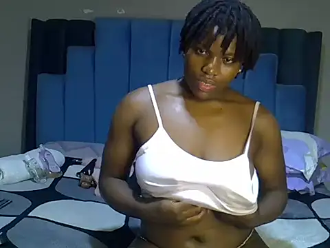 melanin_moon webcam