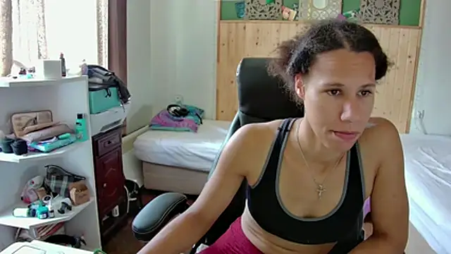 AaliyahHarris webcam