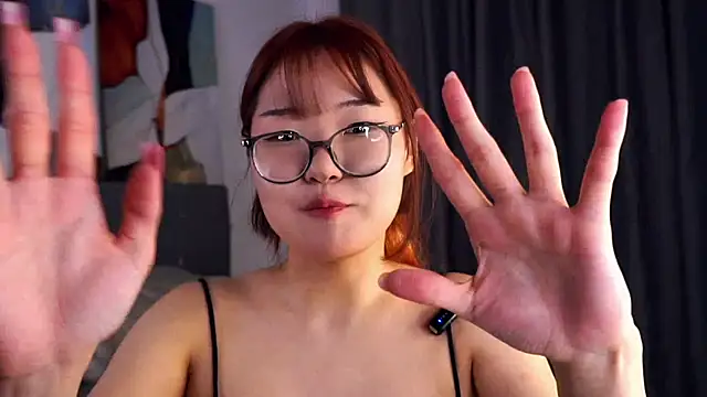 NelleMihalko webcam