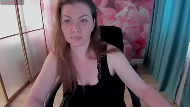 LunaKissesx webcam