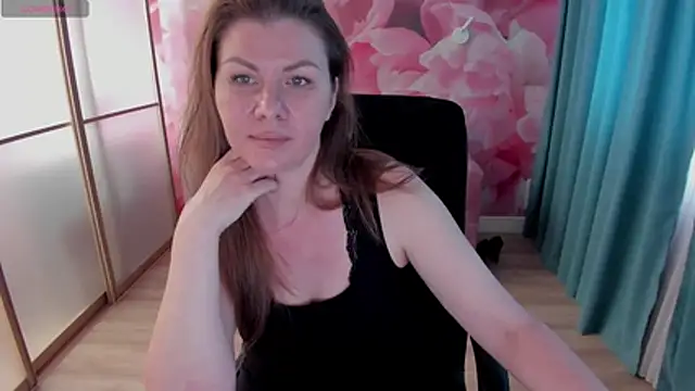 LunaKissesx webcam