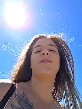 Luna_Lynn webcam