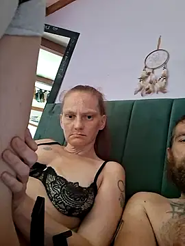 bam420bam live cam on StripChat