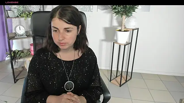 MartaEdams webcam