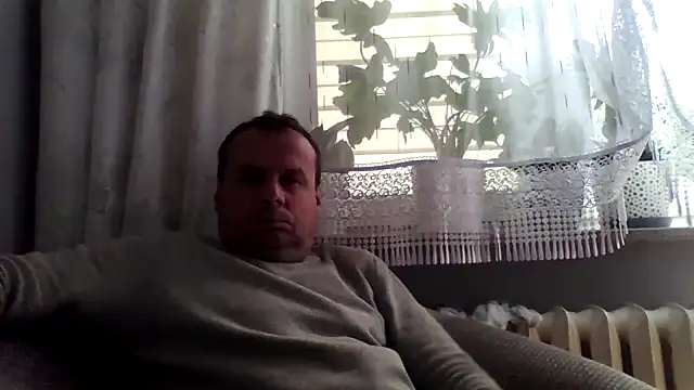 grzes19763 live cam on StripChat