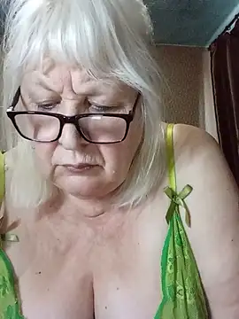 Alexia64231 live cam on StripChat