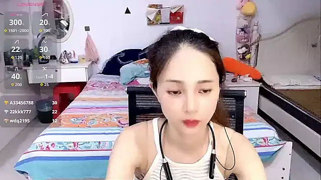 miaomiao-99 webcam