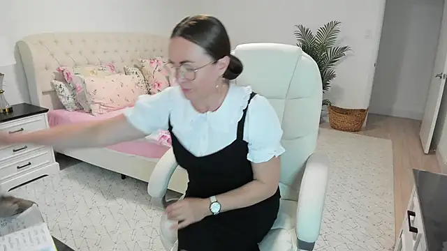 Vika73 webcam