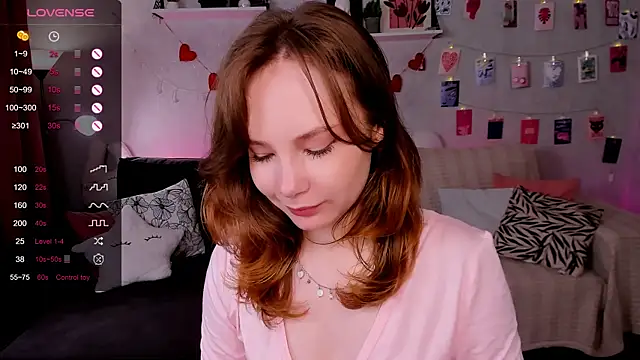 LanaBlu_ webcam