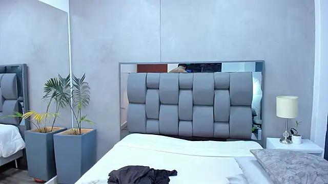 Charlie___Musk webcam