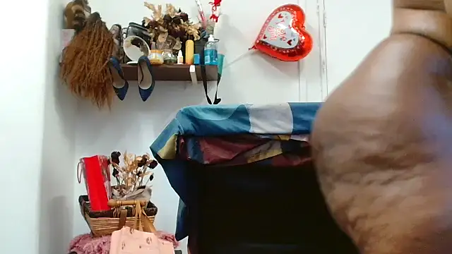 xTALLSEXYBUMx webcam