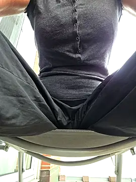 HotWifeLyn68 webcam