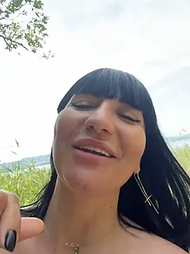 MysticCleo live cam
