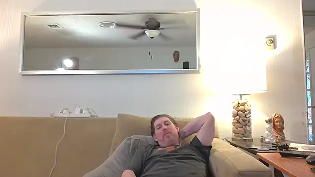 9VOLTT live cam