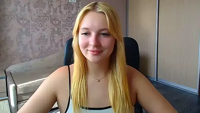 Milka_kiss_ webcam