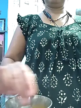 Simran_bhabhi0 webcam