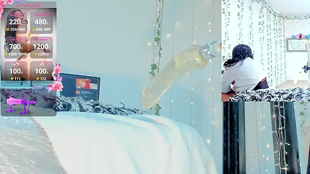 Ashley__Jones__ webcam