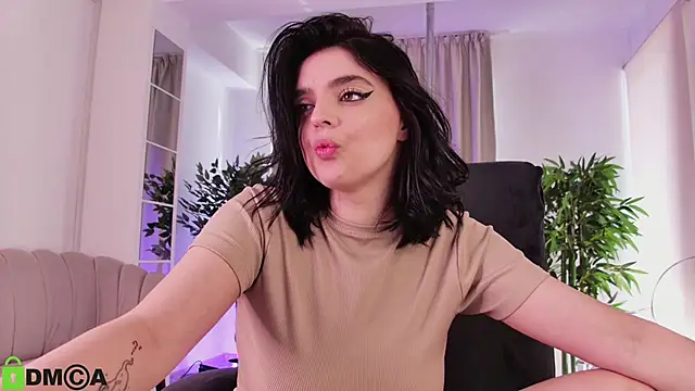 SidneyPuff webcam