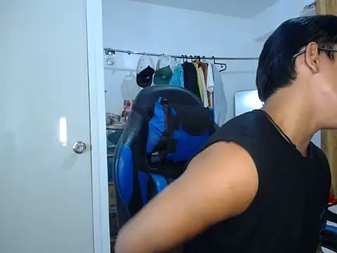 holly_oreo webcam
