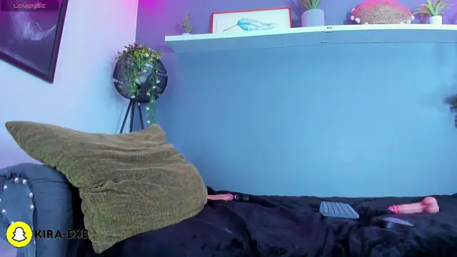 Kira_Exe_ webcam