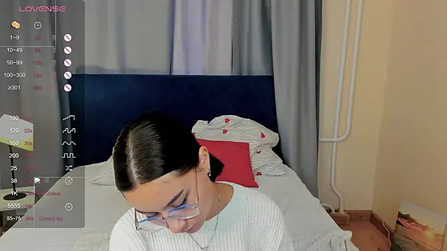 andreajohnsons - AndreaJohnsons's free webcam - UK Sex Cams