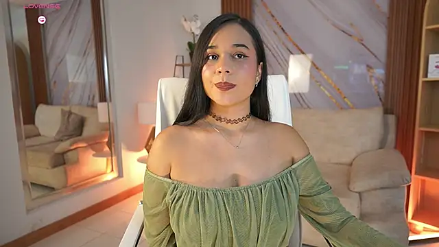 NatalyCarter_ webcam
