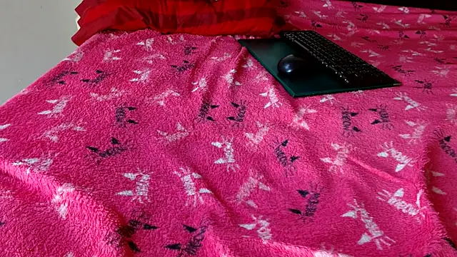 marellasexhot20 webcam