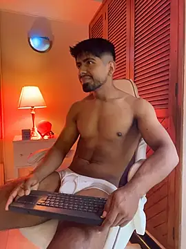 Teaserhoussejj_ webcam