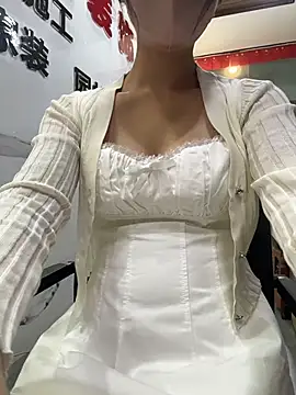 amateur pornstar GouGou-111