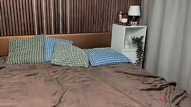 IninityKittyx webcam
