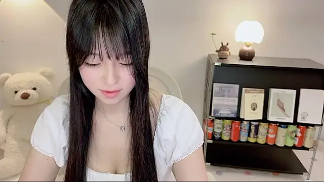Onechestnut webcam