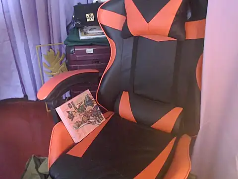 ColtishKira webcam