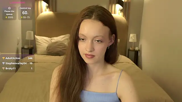 SallyPinkman webcam
