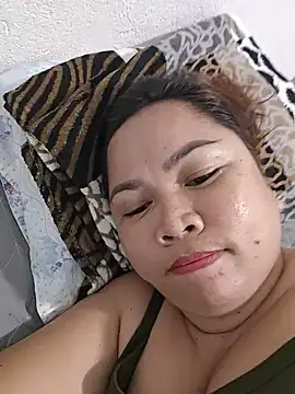 sweetlorie_83 - Sweetlorie_83's free webcam - UK Sex Cams