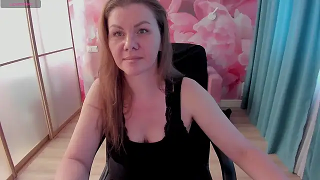LunaKissesx webcam