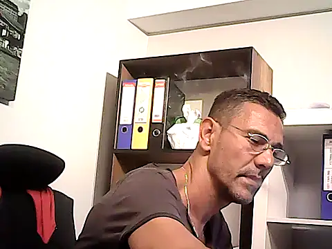mastercharisma35 webcam