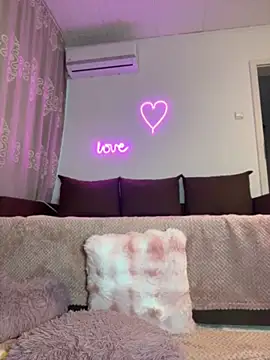 Sabrinedivinee webcam