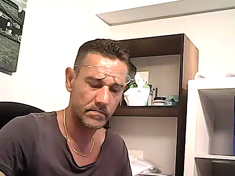 mastercharisma35 webcam