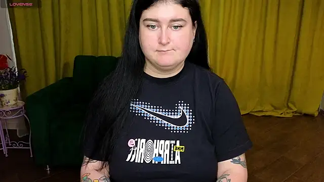Watch CessieBler live on EroticFlix - High definition streams