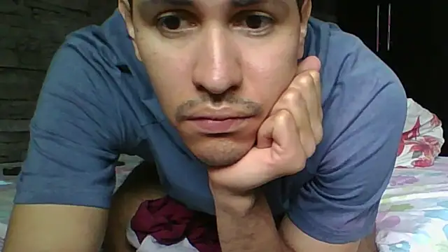 Sexylatin64 webcam
