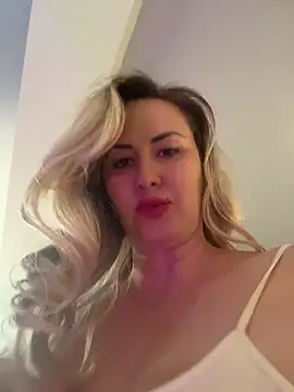 LanaShockk webcam