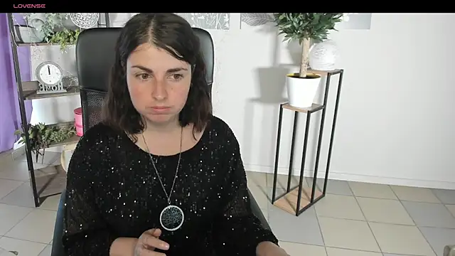 MartaEdams webcam