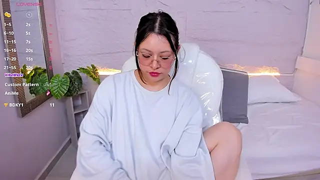 lanna_18_ webcam